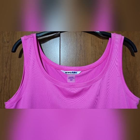 Nygard pink tank top - Picture 2 of 3